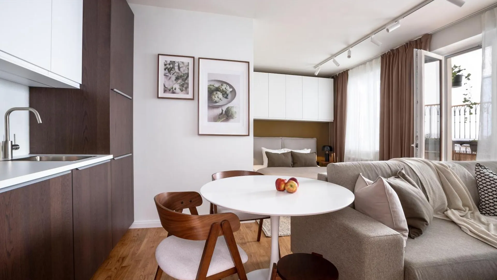 Modern Studio With Terrace Praha Apartmán